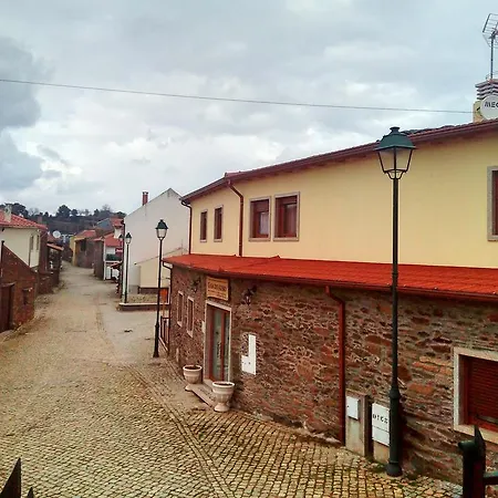 Casa Do Azibo Agroturismo *