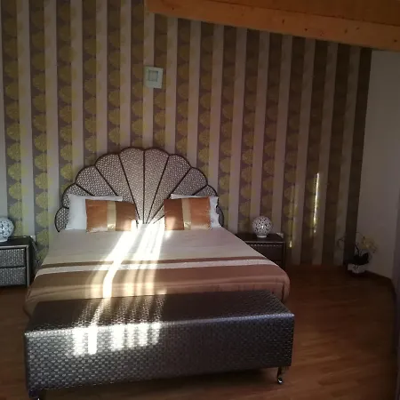 Casa Do Azibo * Santa Combinha