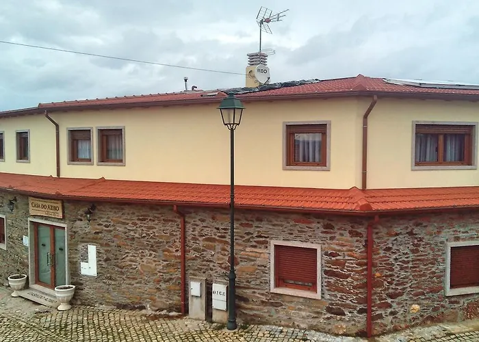 Casa Do Azibo * Santa Combinha